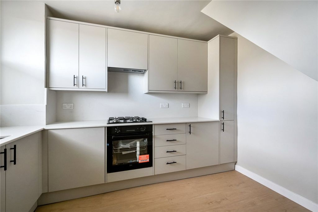 Property photo 2 of 8 Picture No. 08