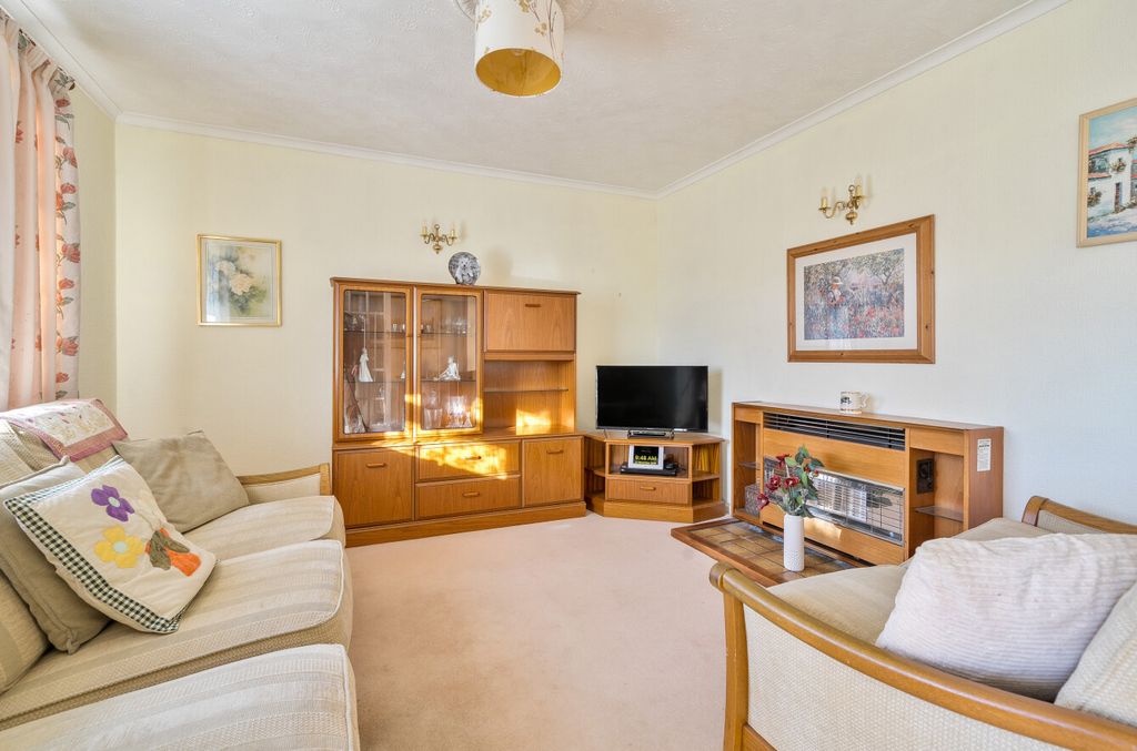 Property photo 2 of 16 1383183-20-69203B...