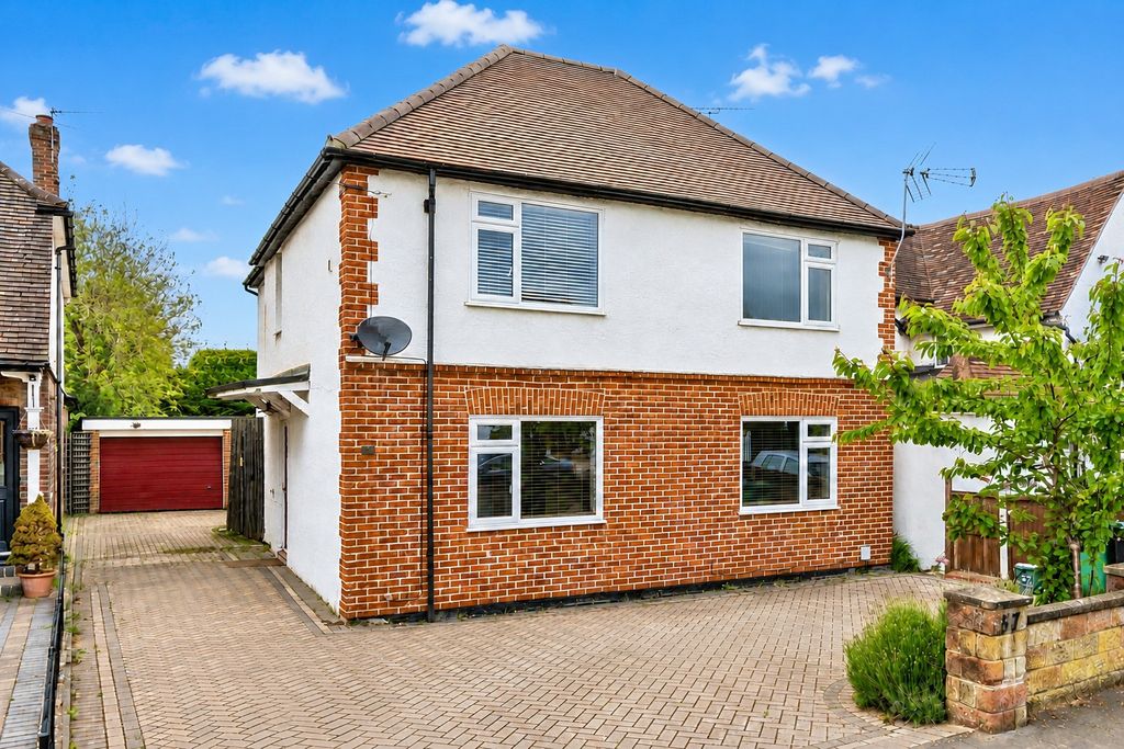 Property photo 1 of 17