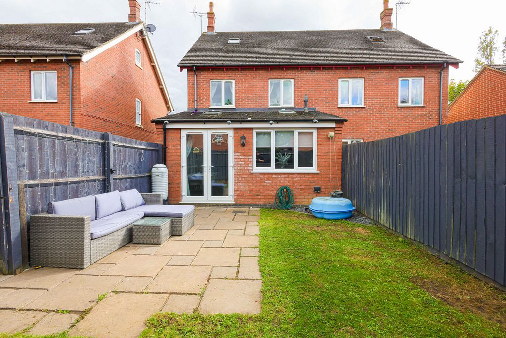 Property photo 2 of 15