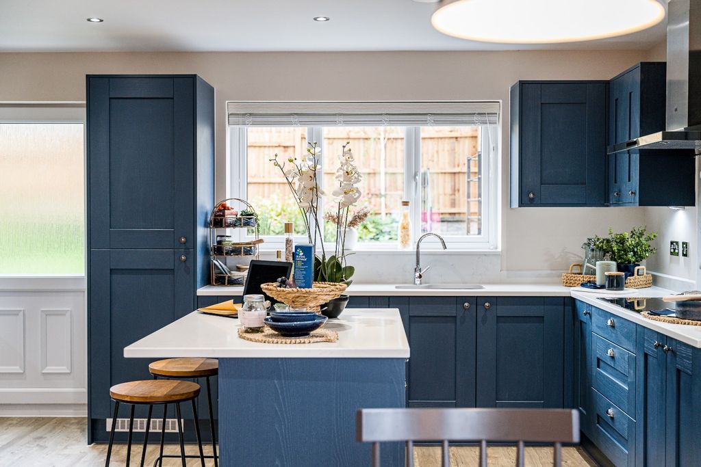 Property photo 3 of 10 4749782