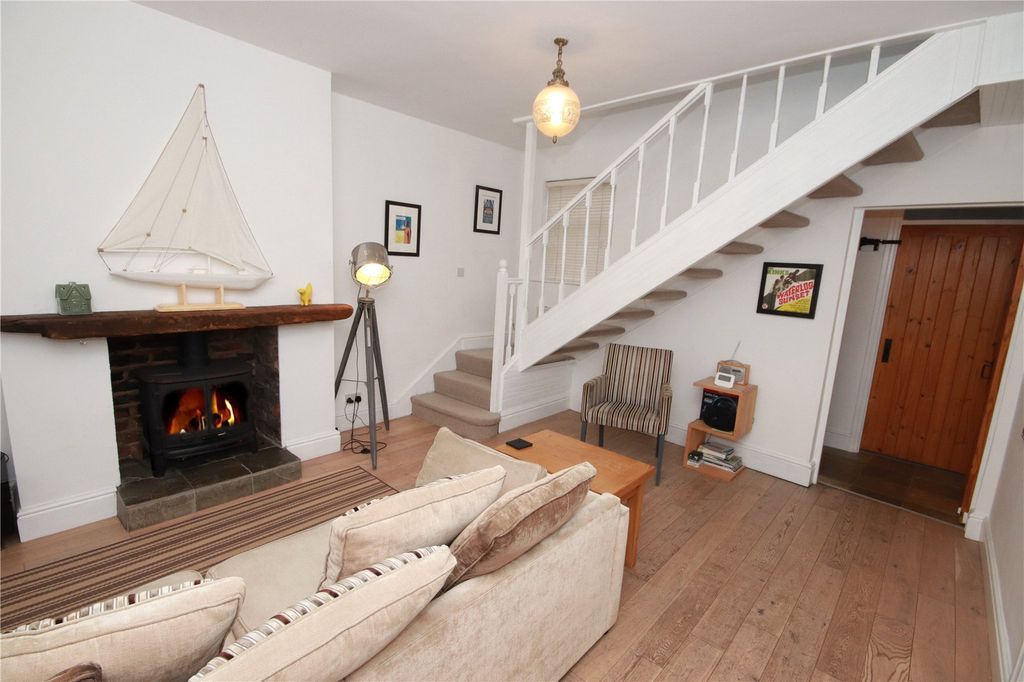 Property photo 2 of 15 Picture No. 03