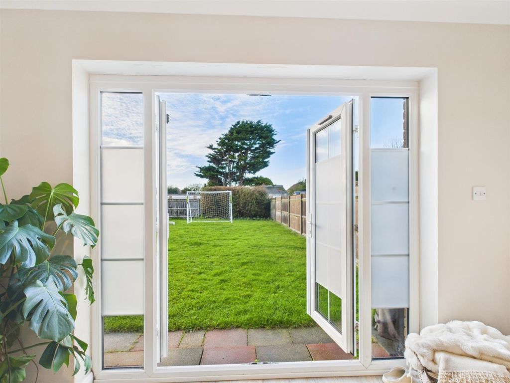 Property photo 2 of 15 Patio Doors.Jpg