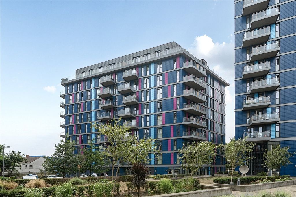 Property photo 2 of 20 Picture No. 17