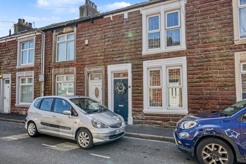 Property photo 1 of 19