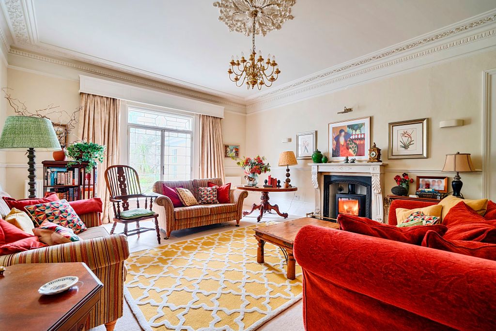 Property photo 2 of 14 Photo 2