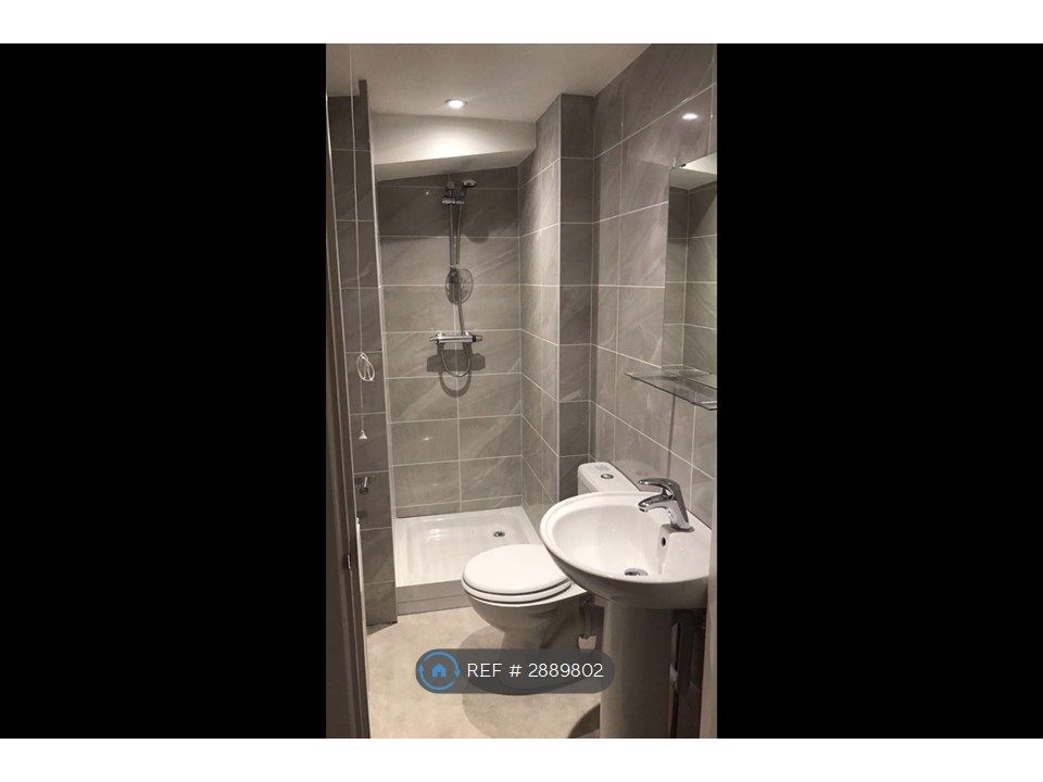 Property photo 2 of 3