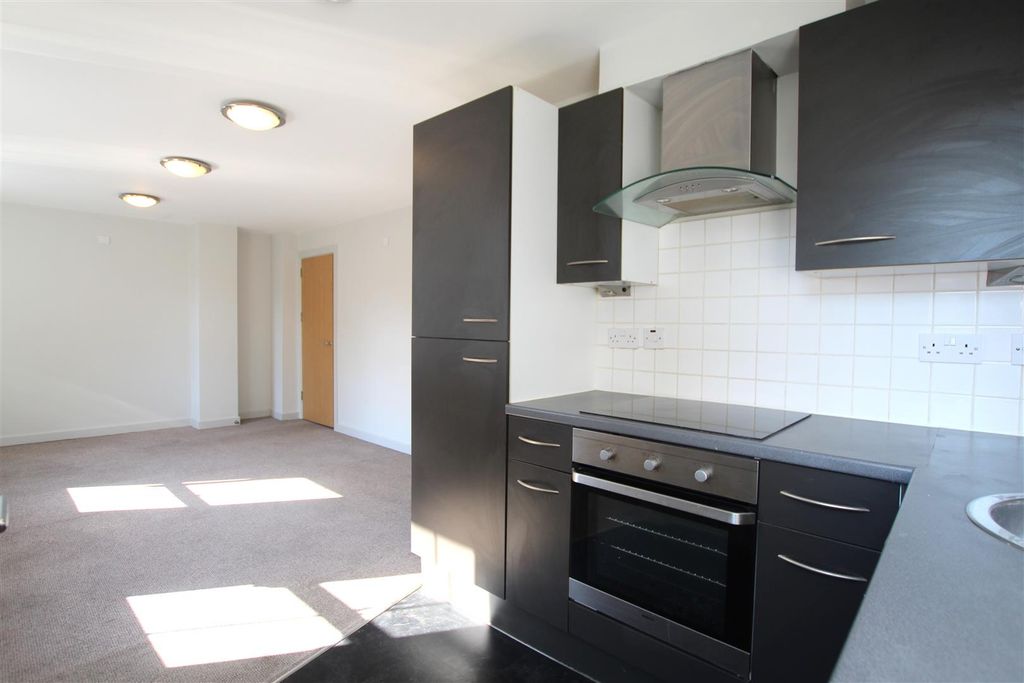 Property photo 3 of 6 Kitch Rec.Jpeg