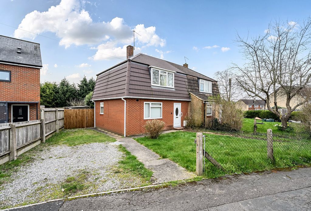 Property photo 1 of 13 1418711-1-69A9Bc1...