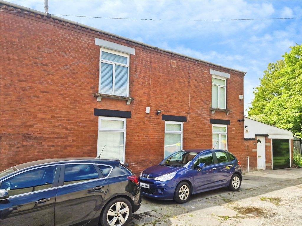 Property photo 2 of 20 Picture No. 01