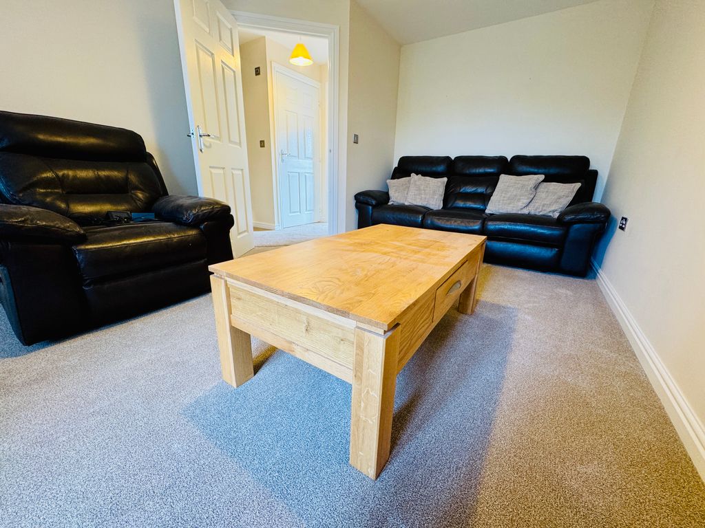 Property photo 3 of 26 Image