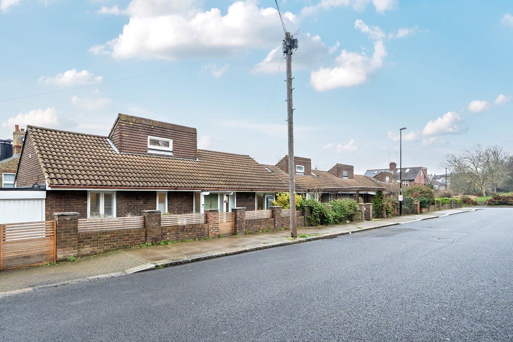 Property photo 1 of 19 1406342-23-6981dc...