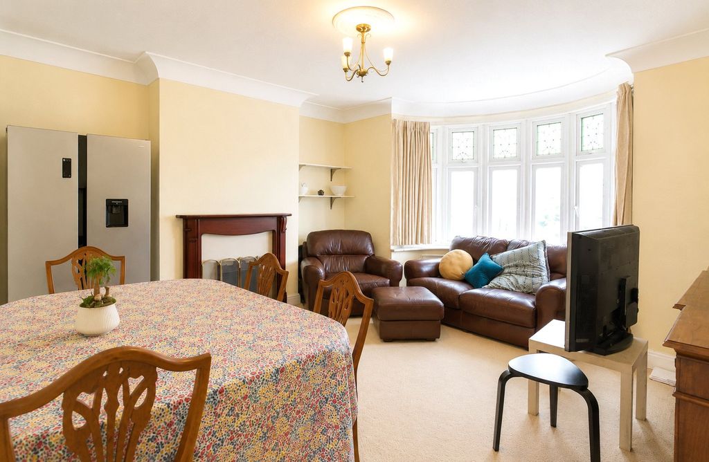 Property photo 2 of 11 Picture No. 05