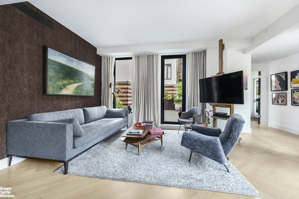 Property photo 2 of 3 <Alttext/>