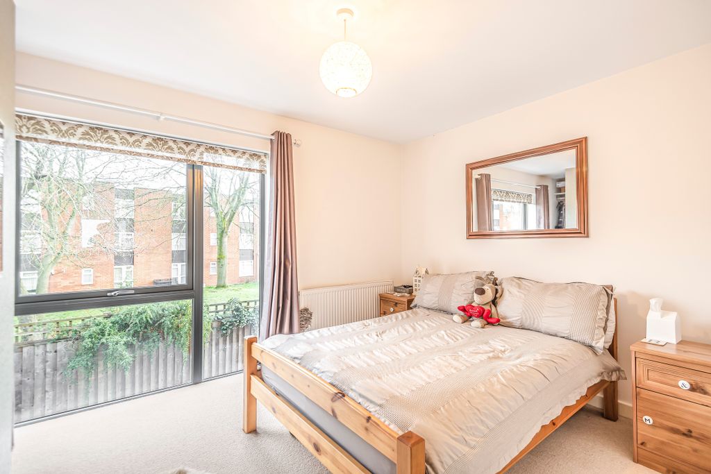 Property photo 3 of 11 3