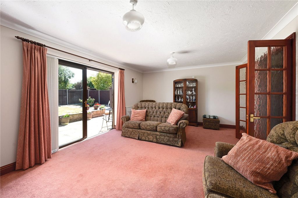 Property photo 3 of 20 Picture No. 01