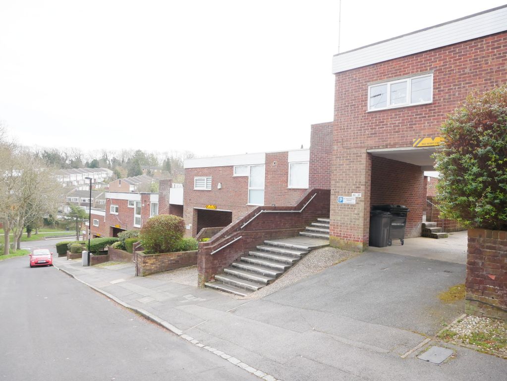 Property photo 2 of 7