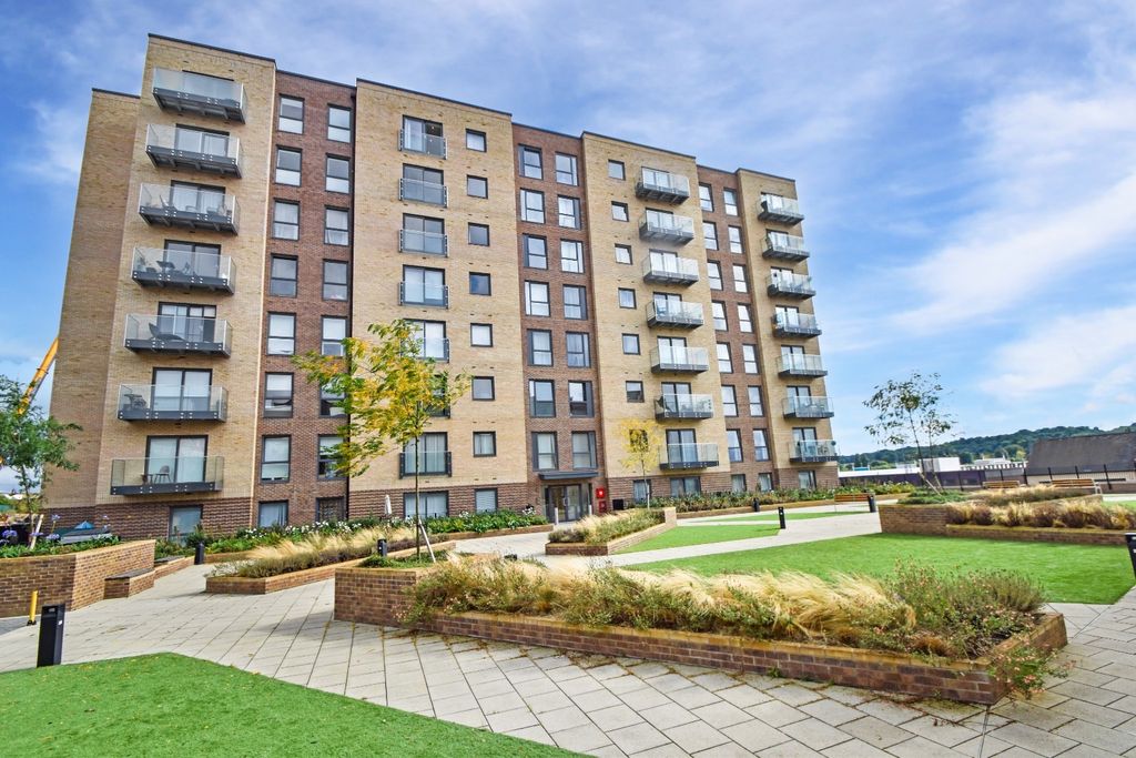 Property photo 1 of 5 5556810