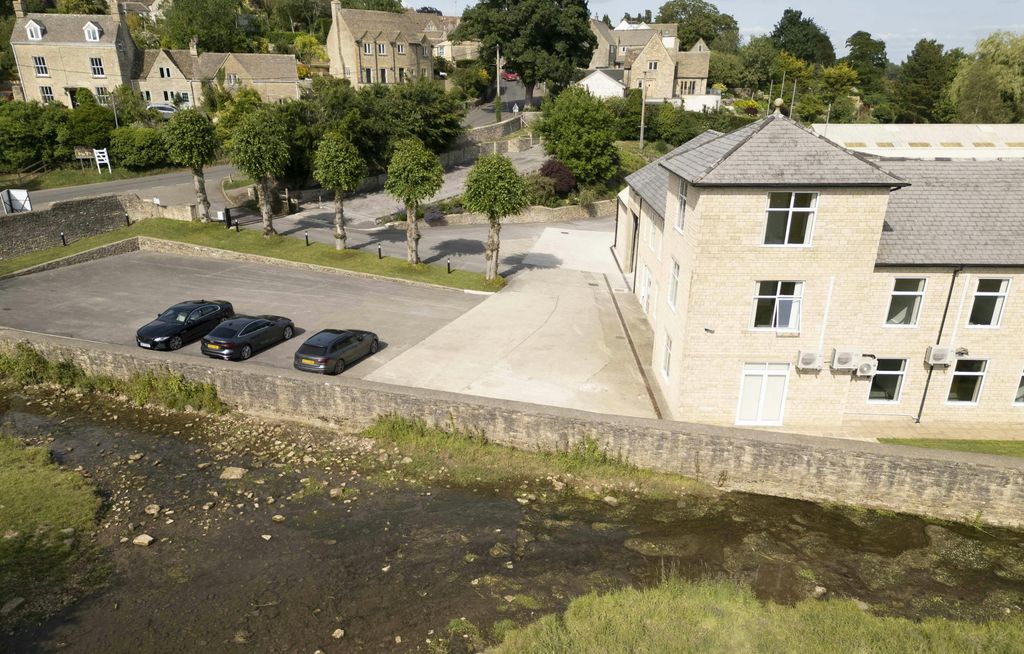 Property photo 2 of 9 Sherston Mill_0927.Jpg