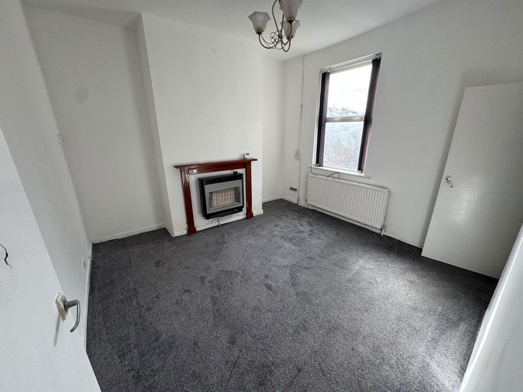 Property photo 3 of 9 Living Room 2