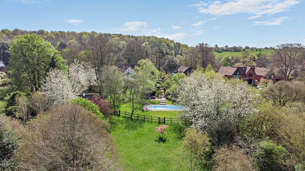 Property photo 2 of 28 Picture No. 42