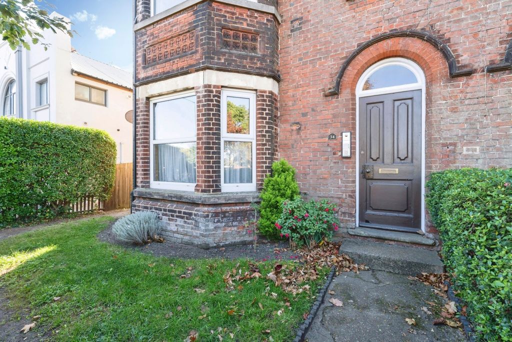 Property photo 1 of 20 Pbox-Img.Jpg
