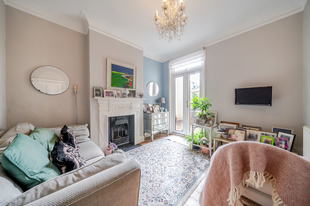 Property photo 3 of 13 1516001-23-6Aa172...