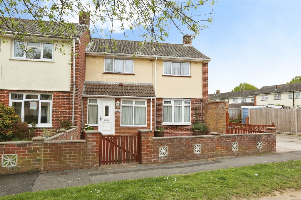 Property photo 1 of 20