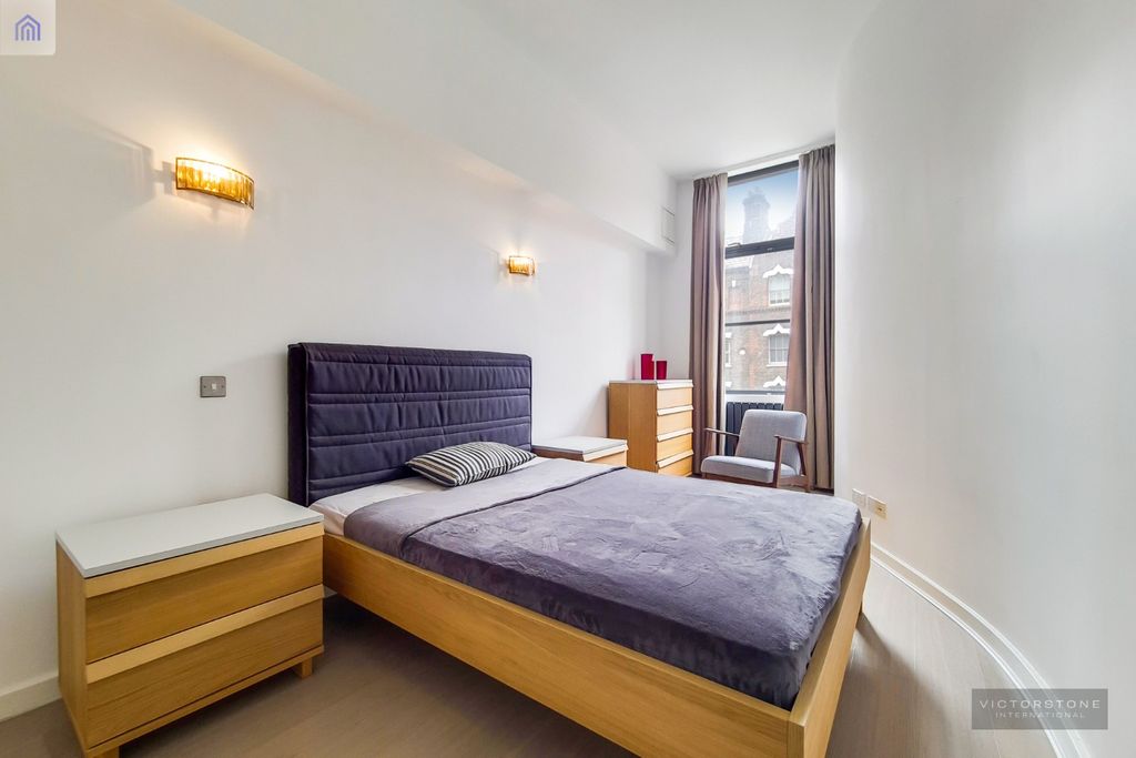 Property photo 3 of 11 1641436