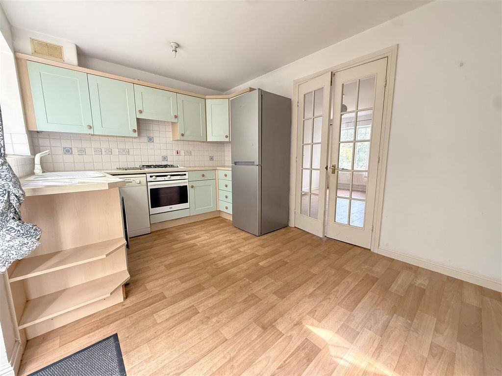 Property photo 3 of 13 Img_1898.Jpg