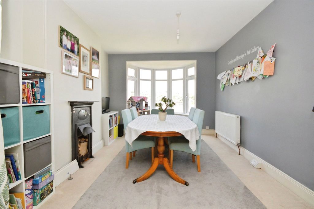 Property photo 3 of 14 Picture No. 01