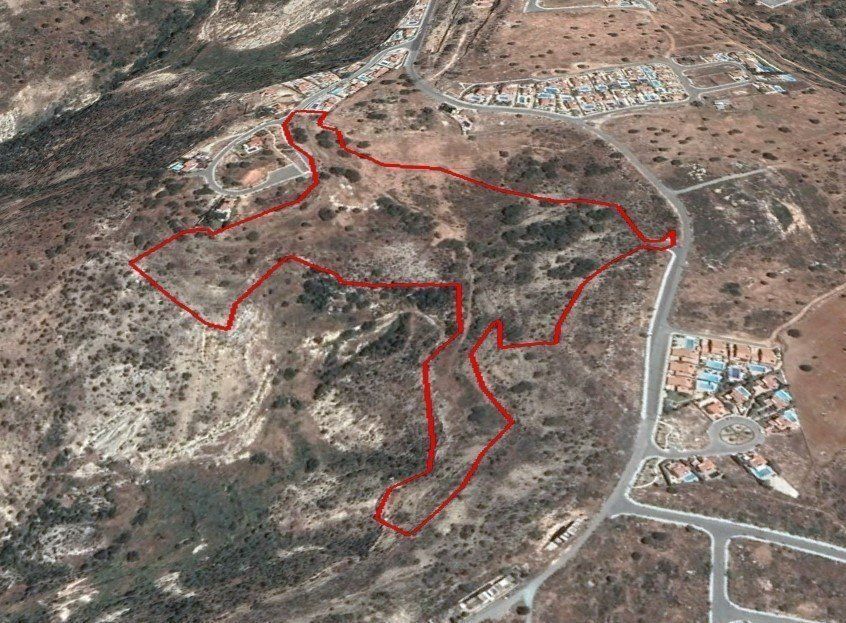 Property photo 1 of 1