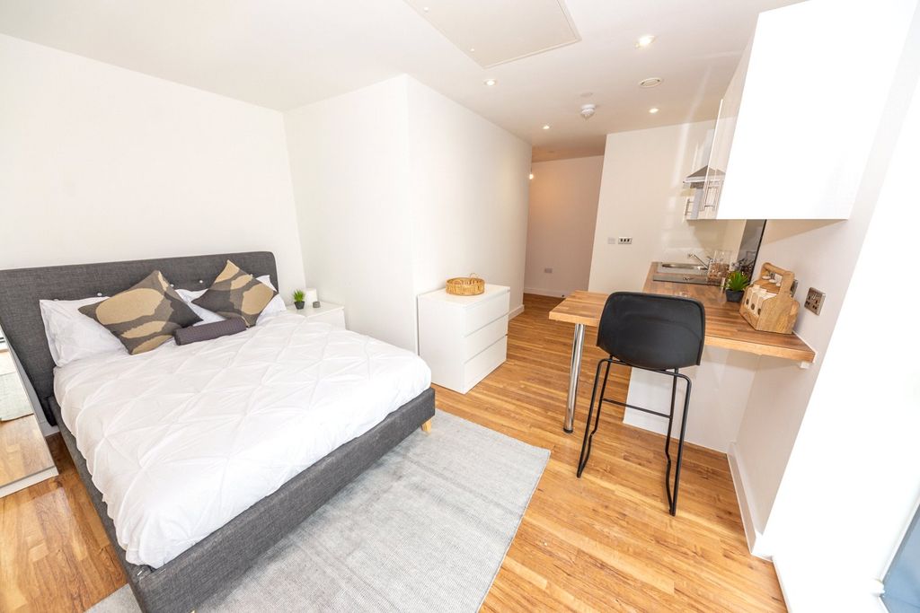 Property photo 3 of 7 Picture No. 10