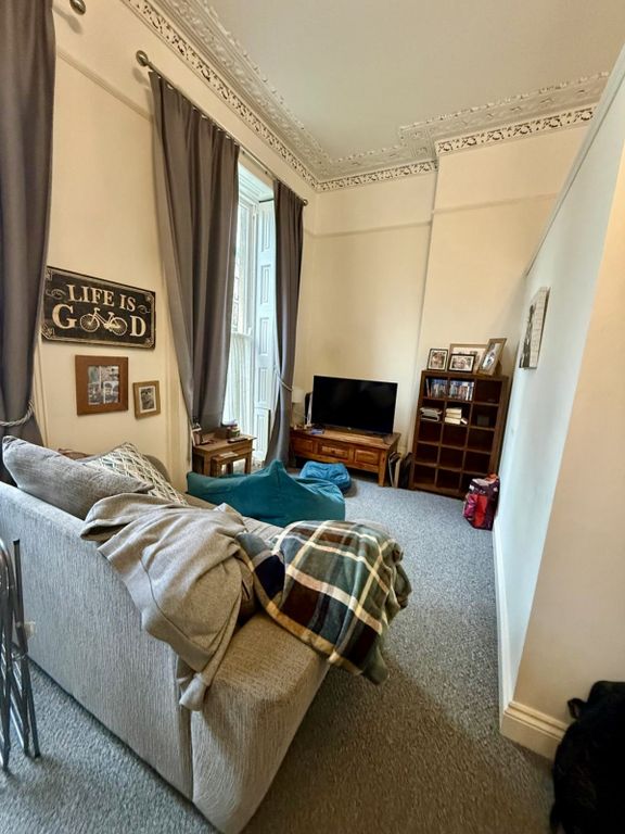 Property photo 3 of 6 23Db103E-d17E-47d4-B2E9-681A1094F1d7