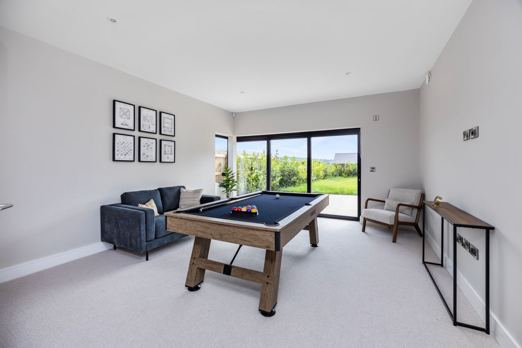 Additional image 14 of 6 bed detached house for saleWithdean Road, Brighton BN1