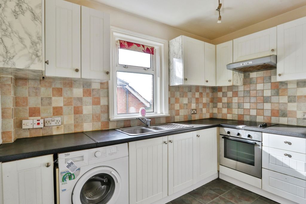 Property photo 3 of 17 Photography