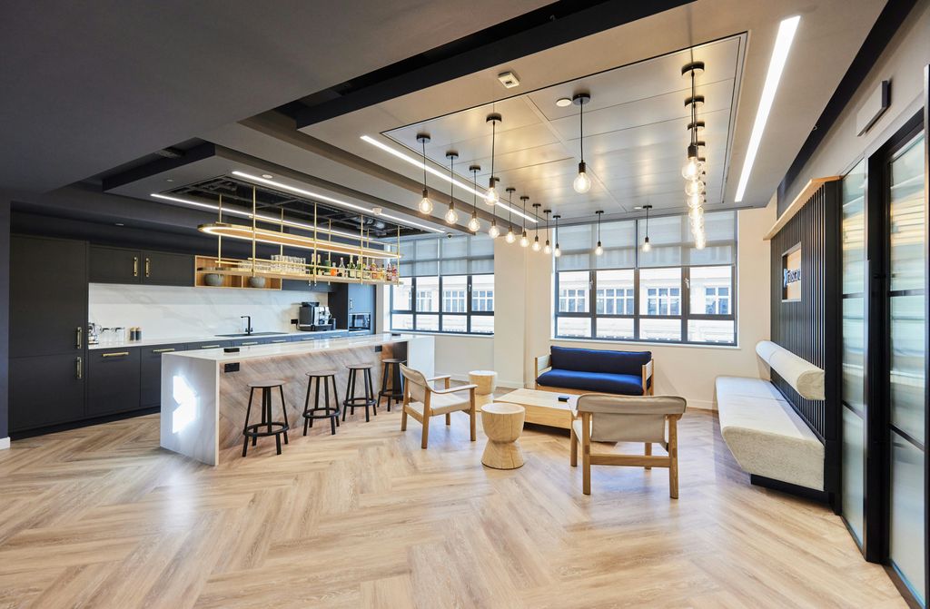 Property photo 2 of 16 Transcard_Peldonrose_High_1K9A1169.Jpg