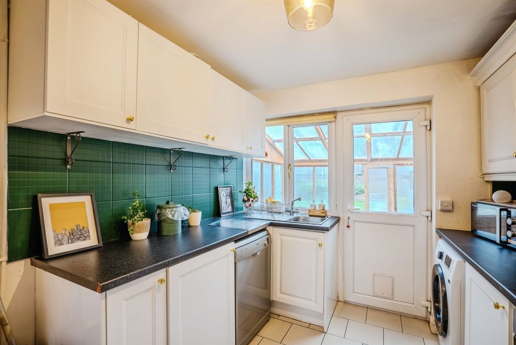 Additional image 7 of 2 bed semi-detached bungalow for saleOak Close, Bulwark, Chepstow NP16