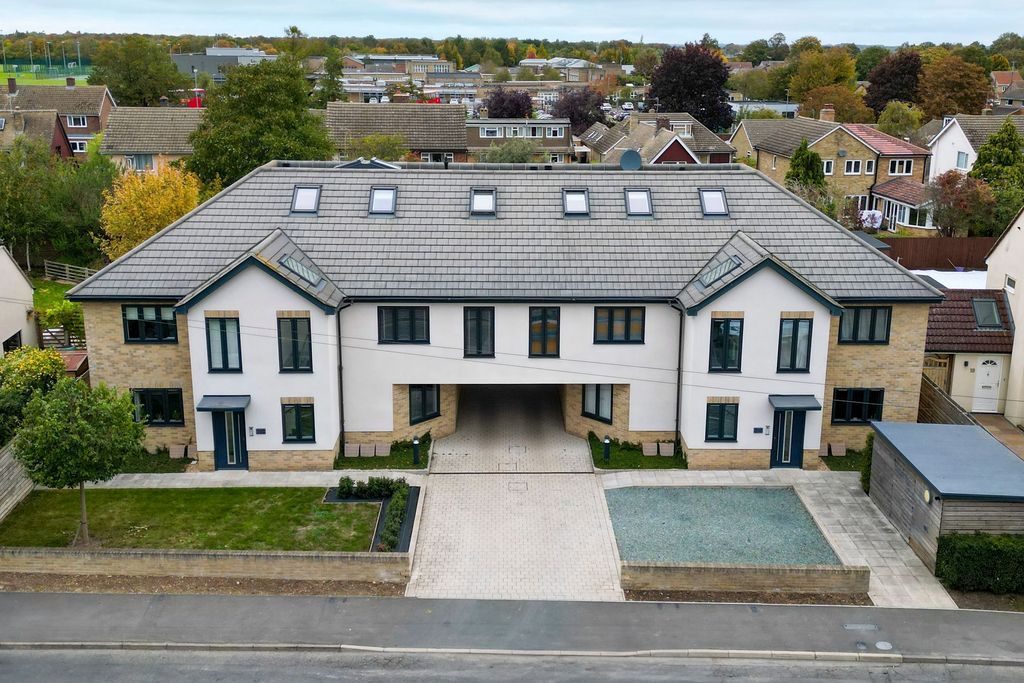 Property photo 1 of 16