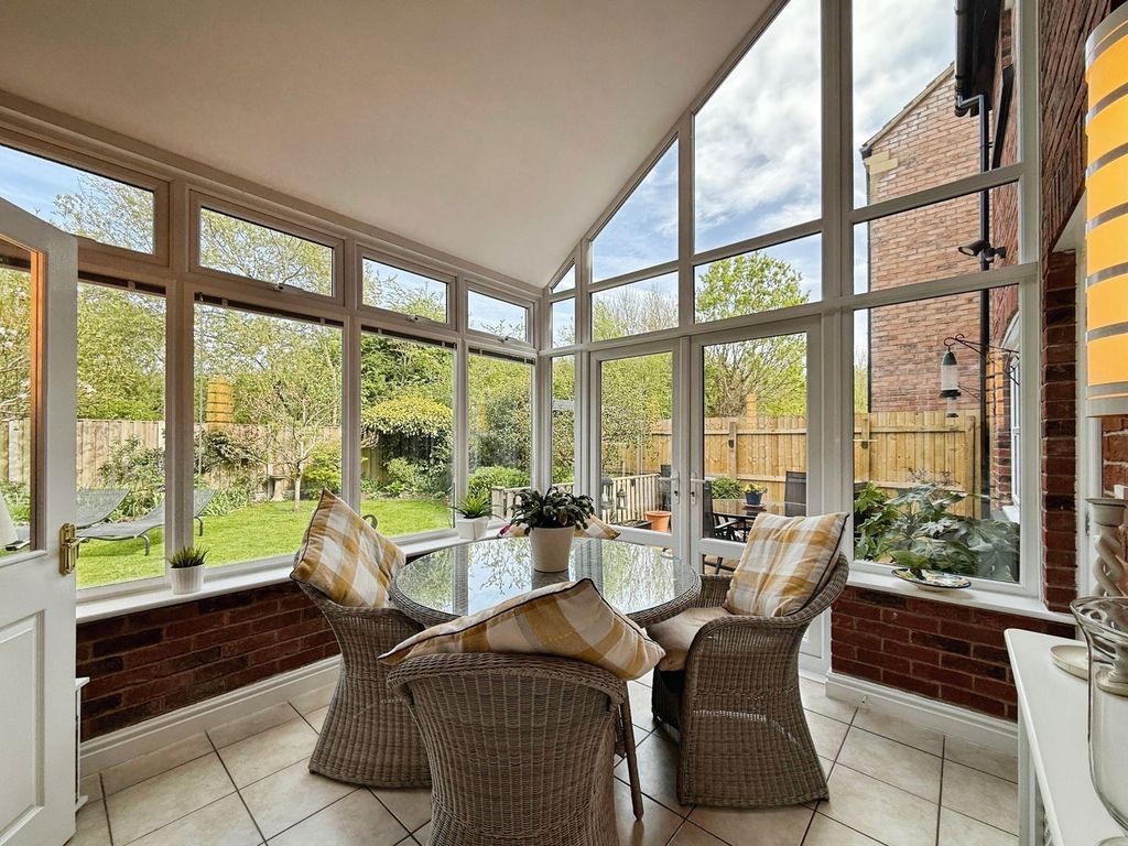 Property photo 3 of 37