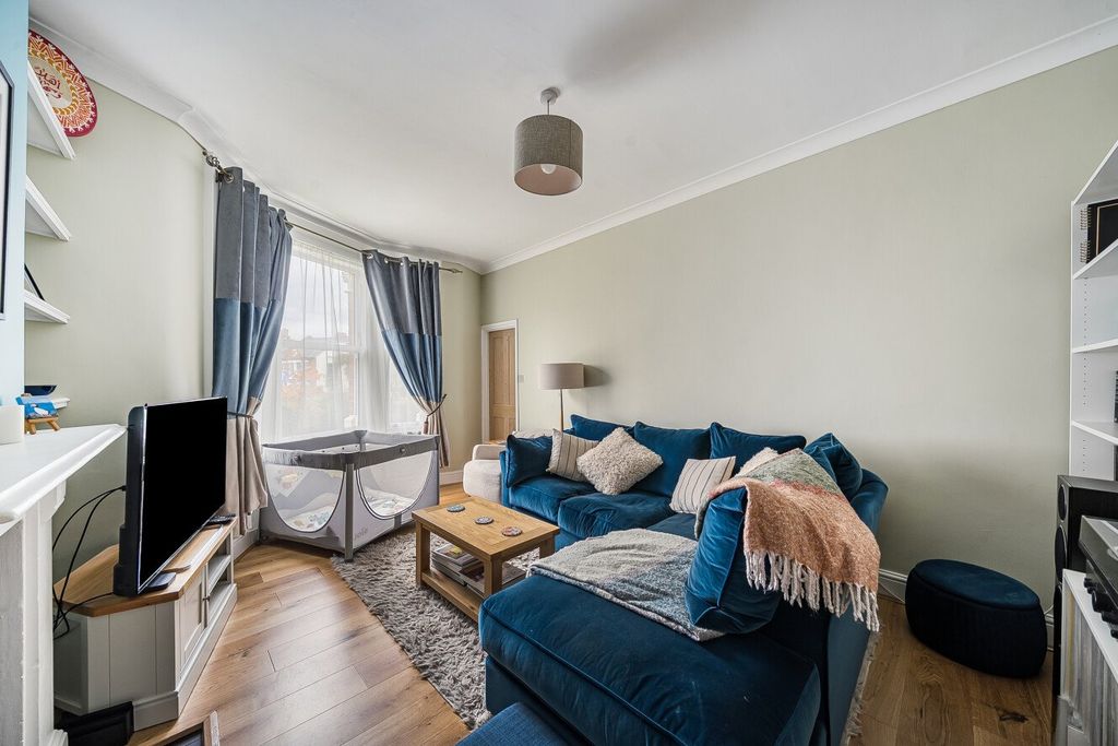 Property photo 3 of 19 Picture No. 20