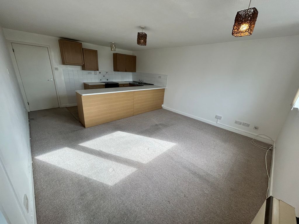 Property photo 3 of 6 Img_5397