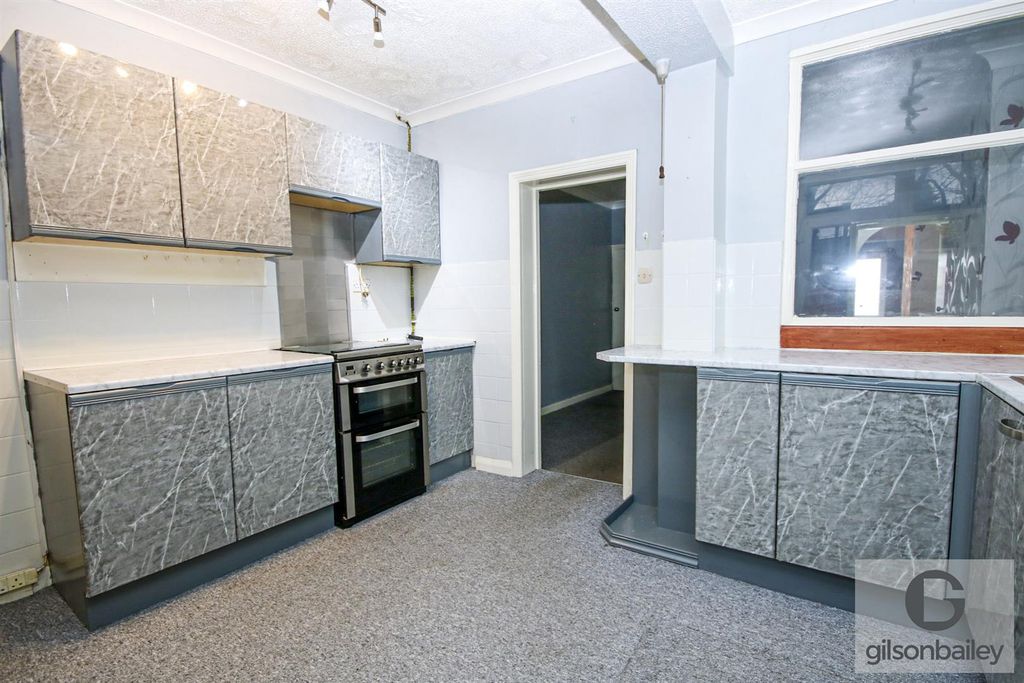 Property photo 2 of 14 6-Img_2972.Jpg