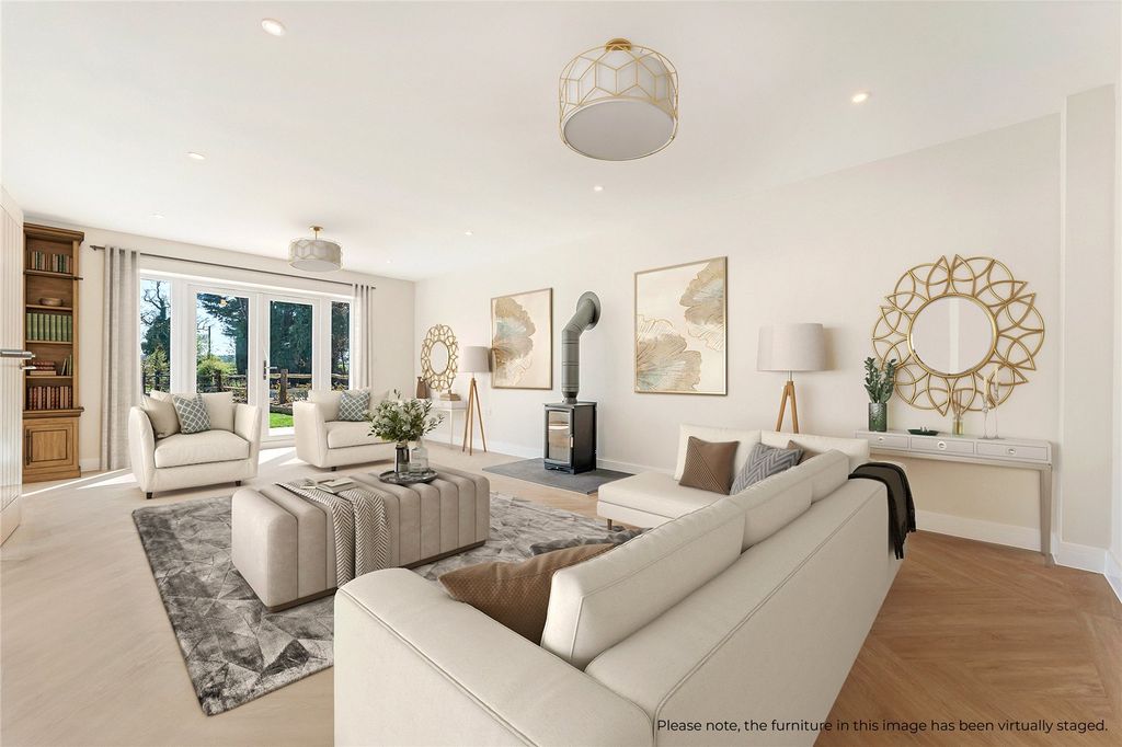 Property photo 2 of 19 Lounge Staged
