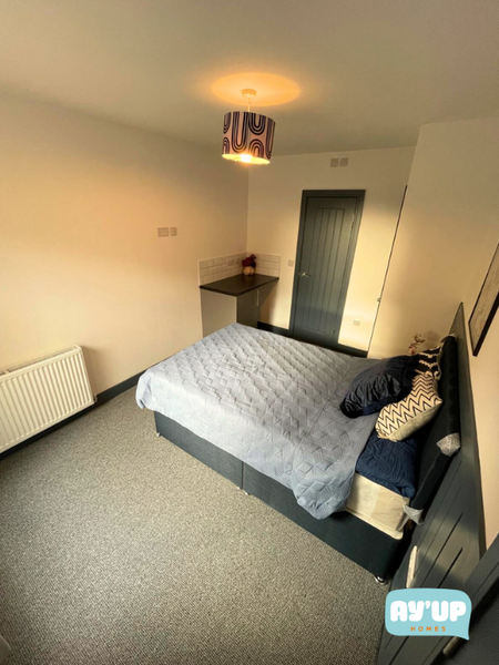 Property photo 3 of 18