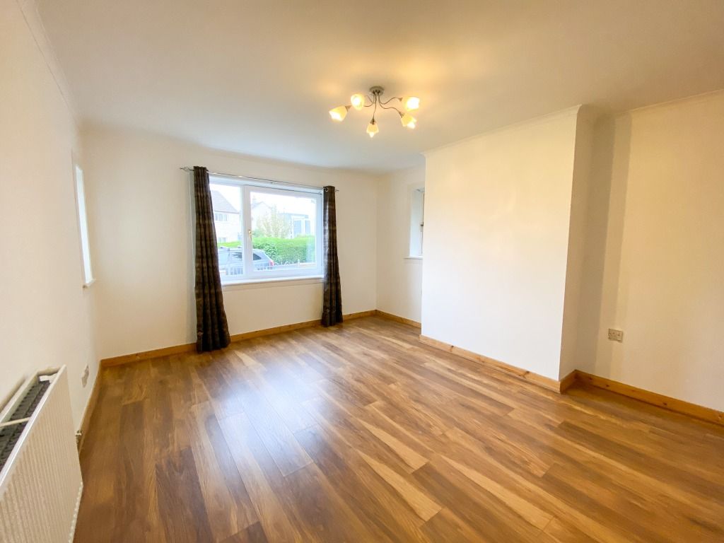 Property photo 2 of 9 Photo 2