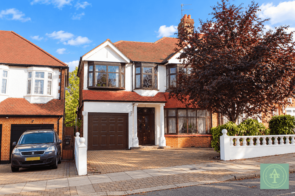 Property photo 1 of 22 Four Bedroom Semi Detached House