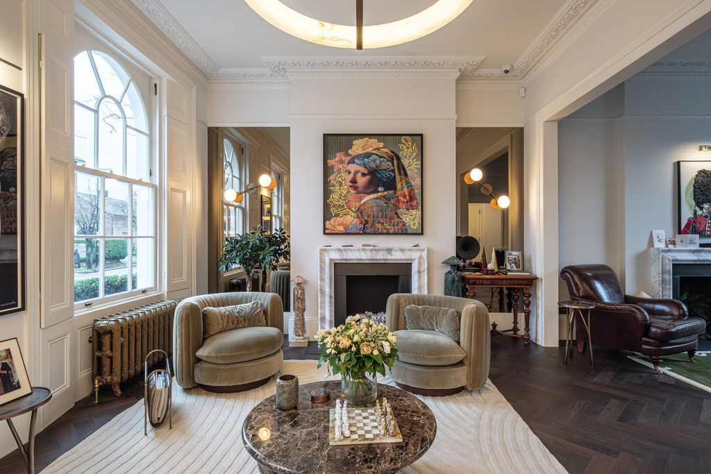 Property photo 1 of 41