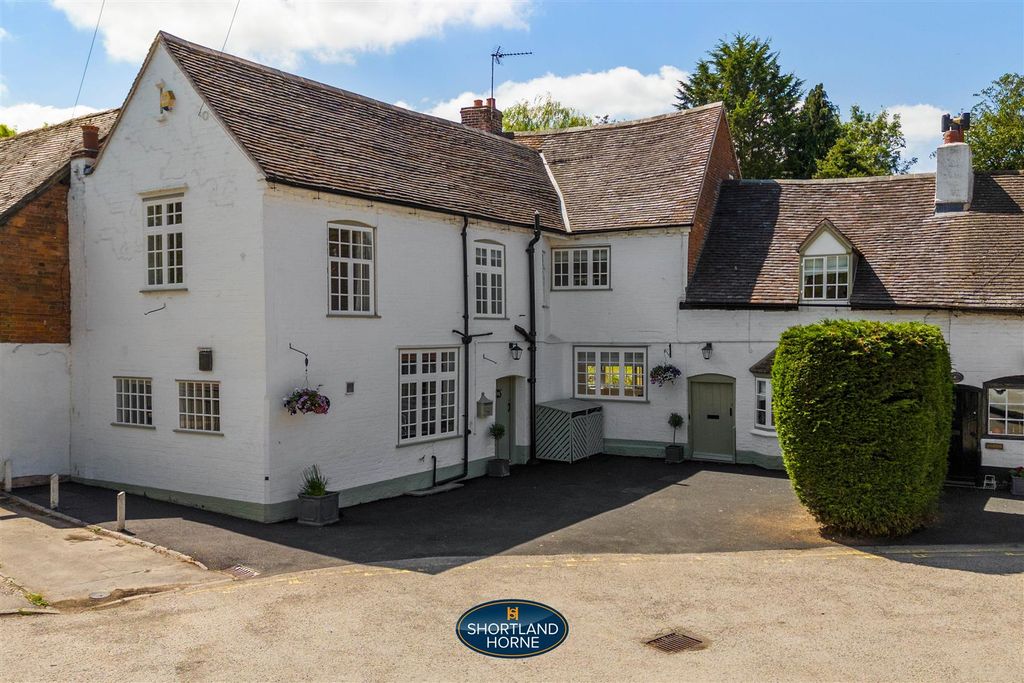Property photo 1 of 63 Bell Cottage, Fillongley (49 Of 66).Jpg