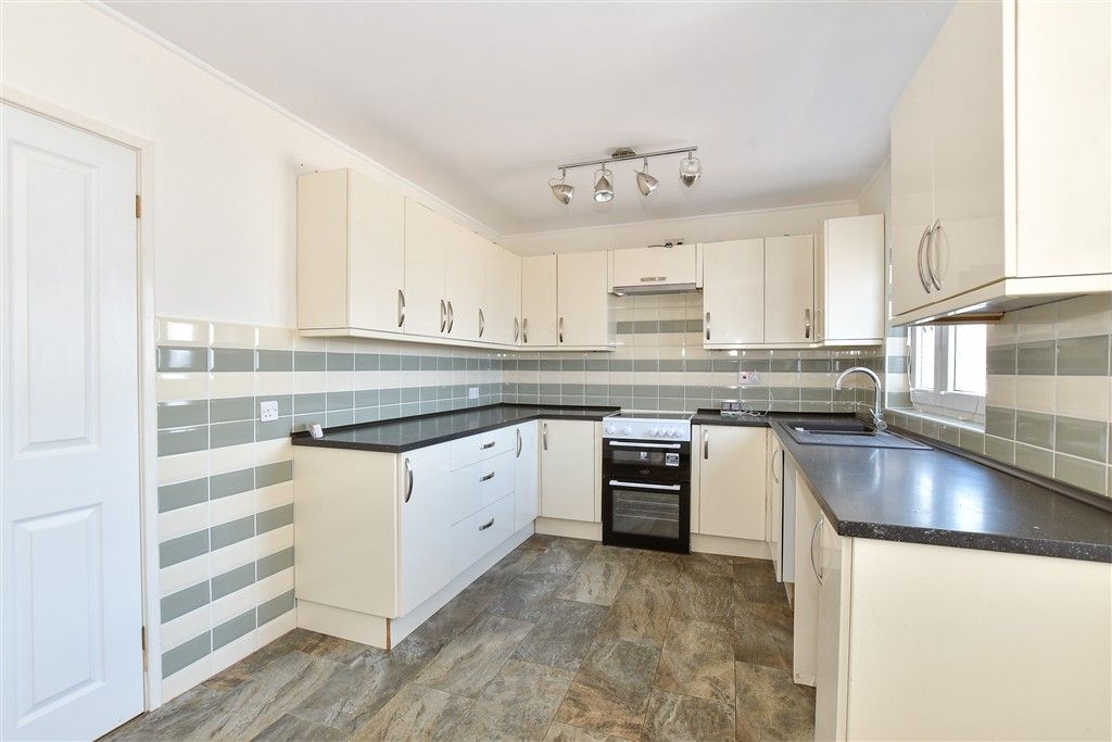 Property photo 2 of 13 Kitchen